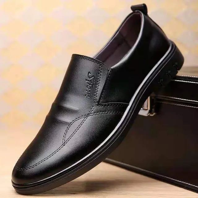 Men's Business Leather Shoes: British Style & Comfort