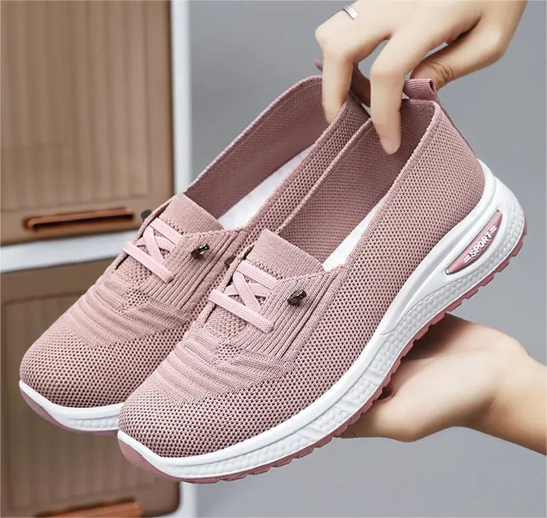 Women's Casual Walking Sneaker With Shallow Mouth
