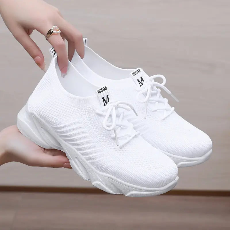 Comfortable and Chic Women's Sneakers