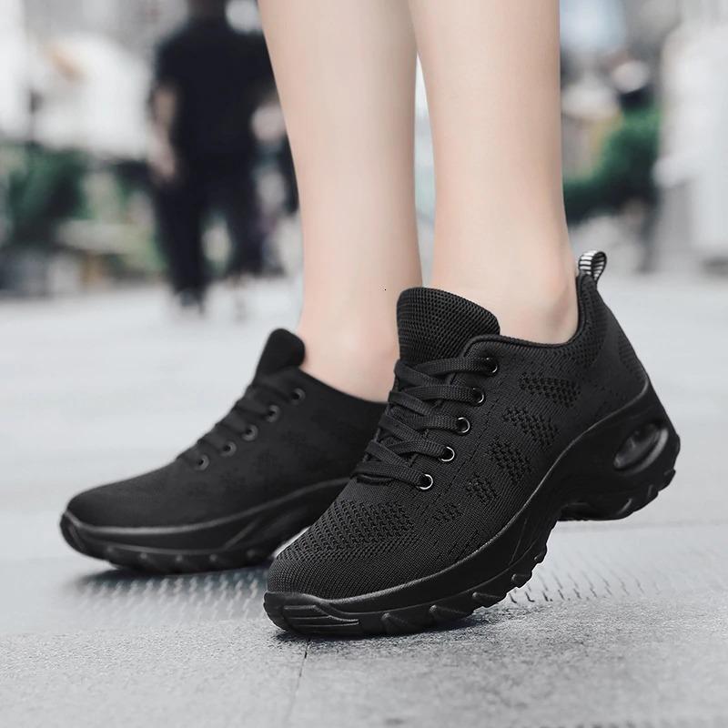 Orthopaedic Shoes Woman