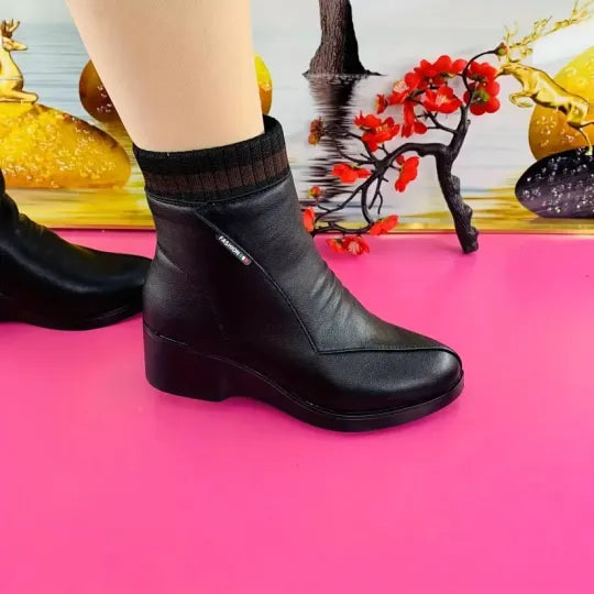 Women’s Soft-Soled Winter Ankle Boots