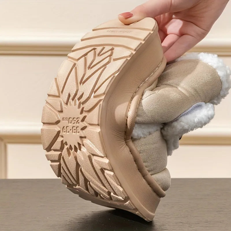 Women's comfortable snow boots