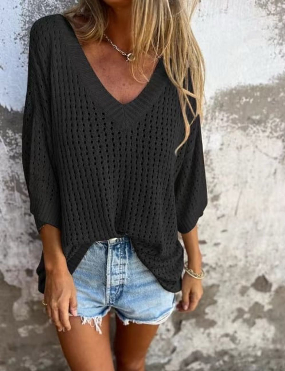 V-Neck🍀 Hollow Knit Top