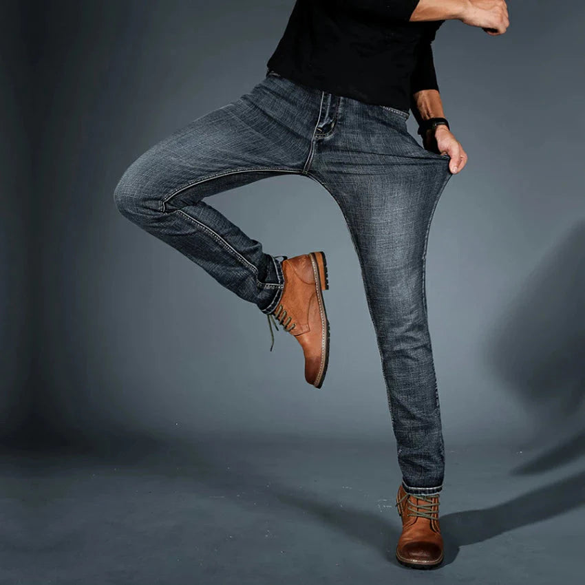 Men’s Premium 4-Way Stretch Tapered Jeans