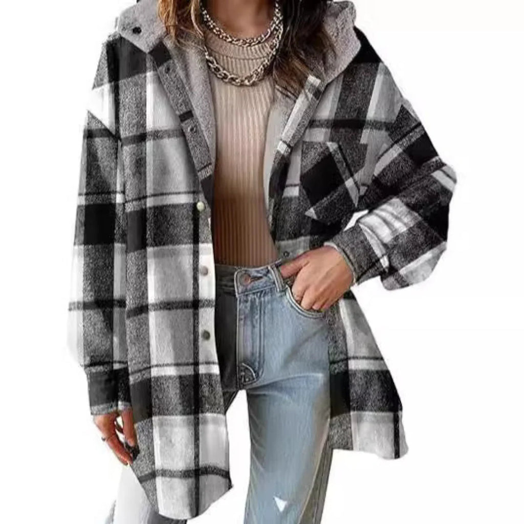 Women’s Relaxed Fit Hooded Plaid Jacket