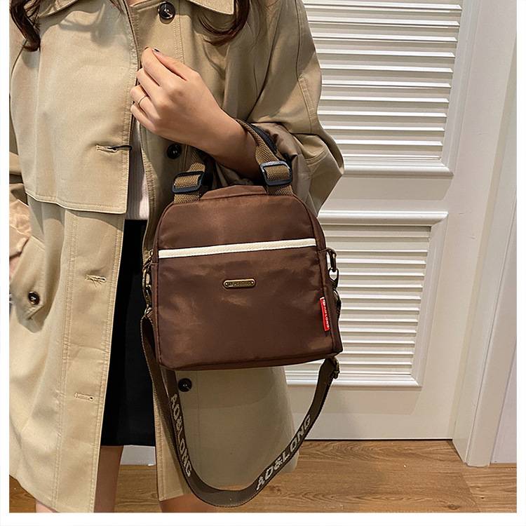 Women’s Versatile Signature Print Crossbody Tote