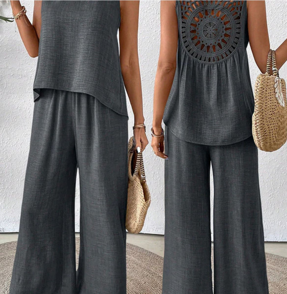 A set of sleeveless top and wide trousers