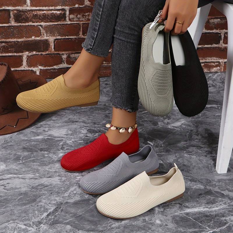 Women’s Woven Round-Toe Slip-On Flat Shoes