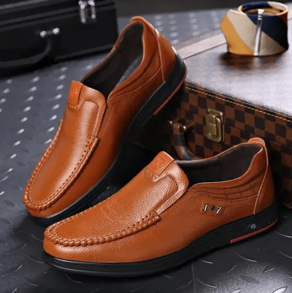 Men’s Leather-Look Slip-On Loafers – Classic Comfort Meets Everyday Elegance