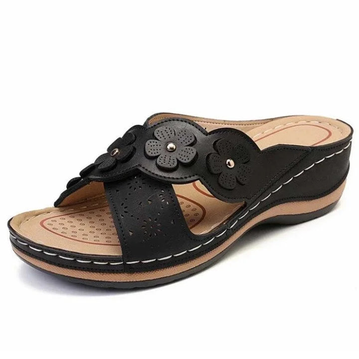 Flat Round Toe Casual Sandal For Women