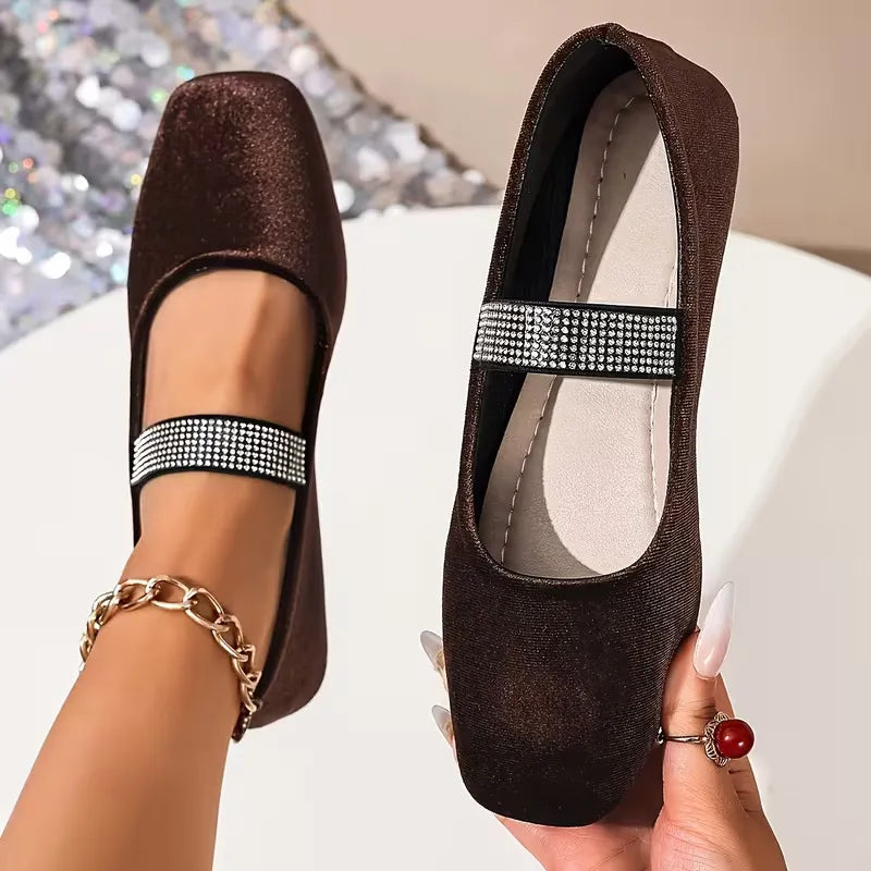 Women’s Minimalist Pointed-Toe Slip-On Everyday Shoes