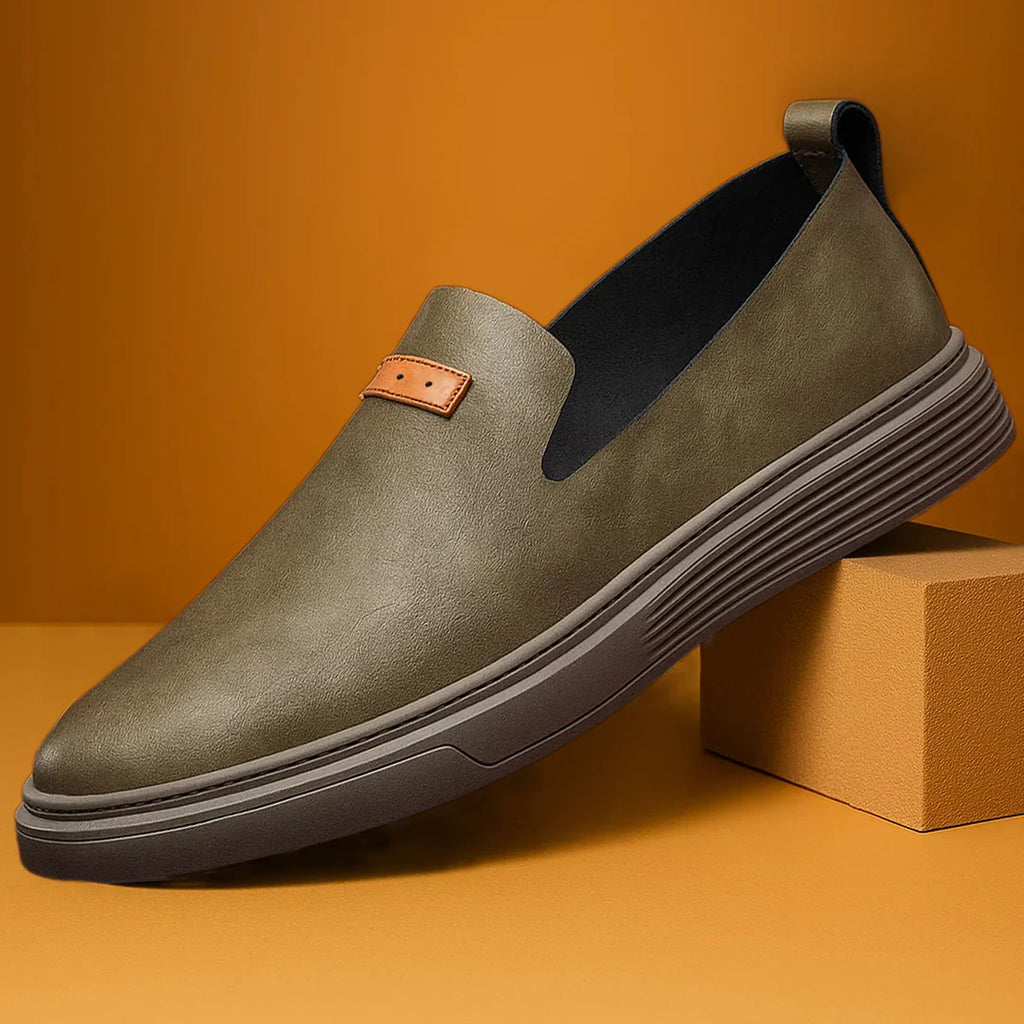 Seam-Minimal Cushioned Slip-On Everyday Shoes
