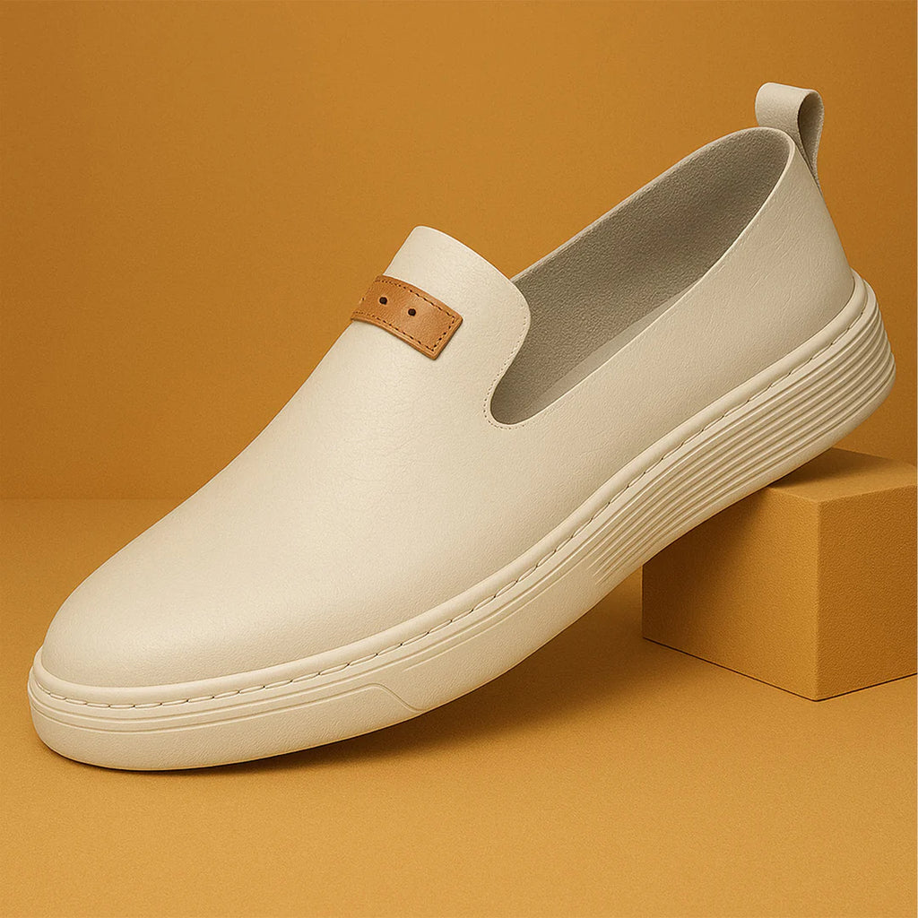 Seam-Minimal Cushioned Slip-On Everyday Shoes