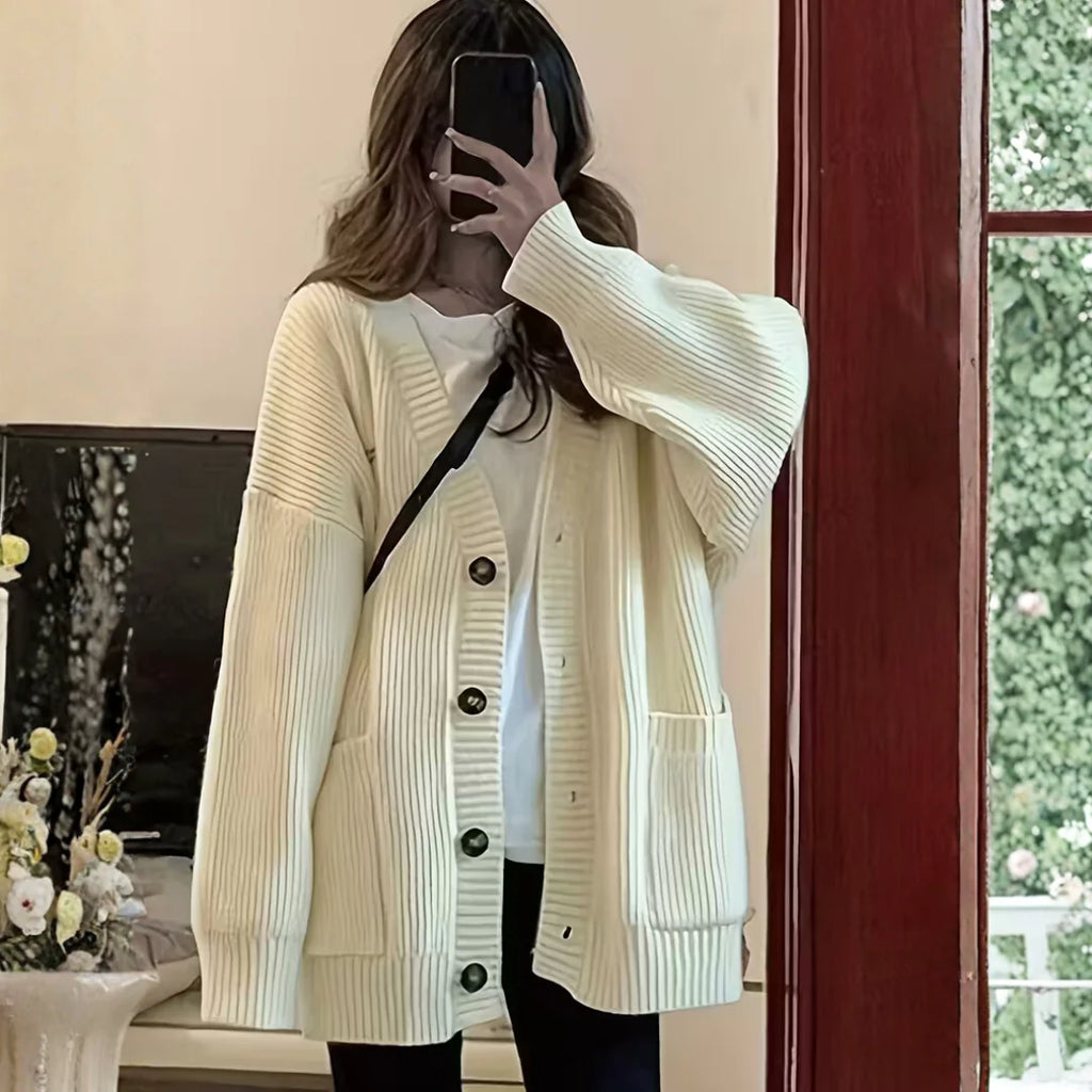 Women’s Autumn Ribbed Oversized Button Cardigan