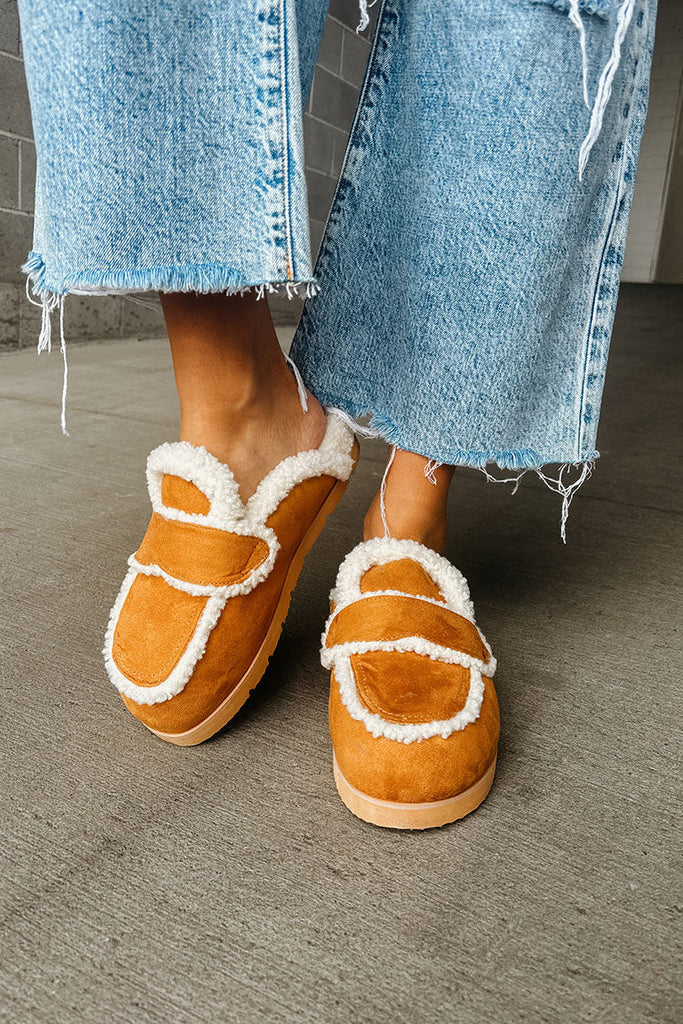 Women's Faux Fur Cozy Slip-On Slippers