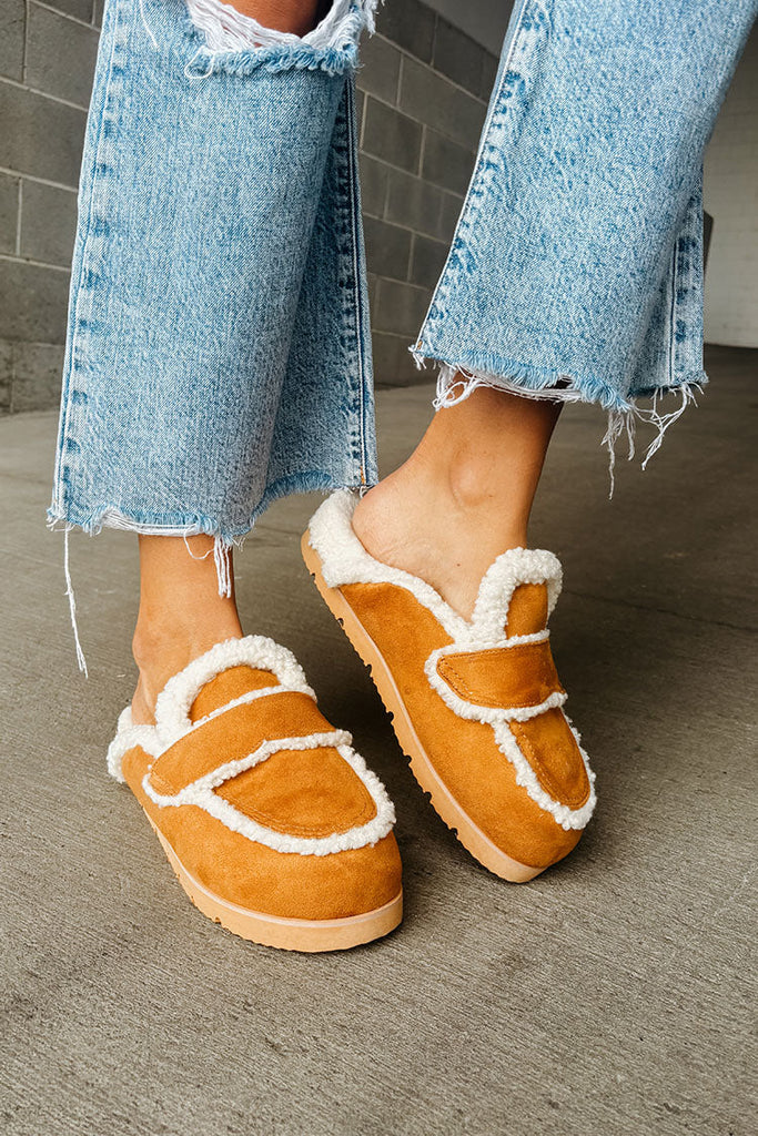 Women's Faux Fur Cozy Slip-On Slippers