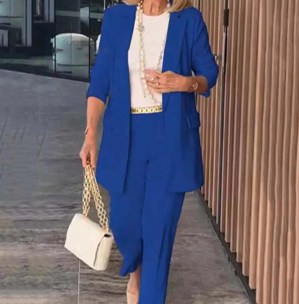 Stylish Women's Blazer and Trousers Set