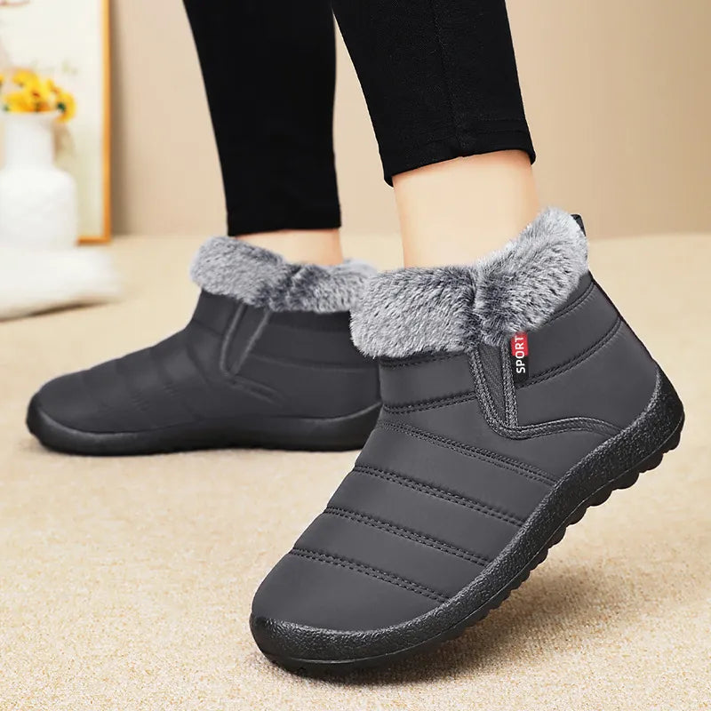 Women's Waterproof Warm Plush Lined Outdoor Snow Ankle Boots
