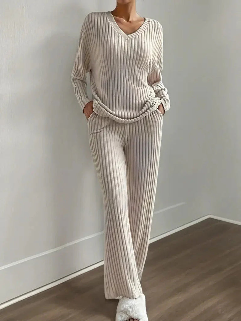 Women’s Ribbed V-Neck Two Piece Loungewear Set