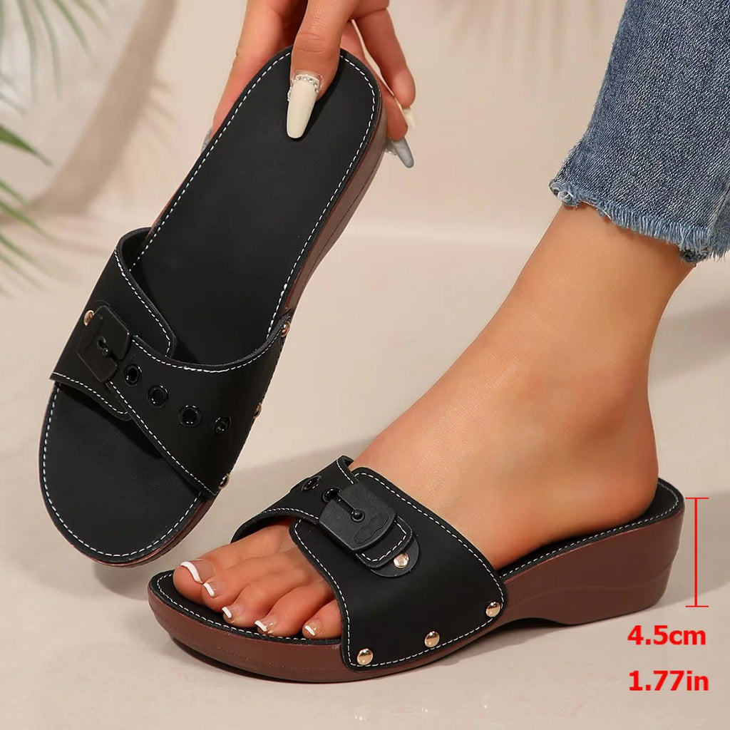 Orthopaedic elegant rivet sandals