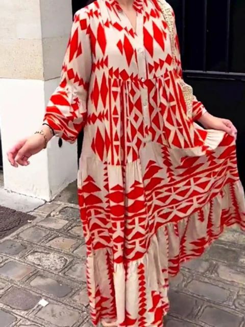 Printed dress / Modern and elegant