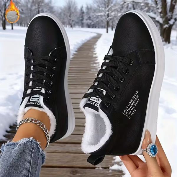 Women’s Plush Lined Winter Lace-Up Trainers