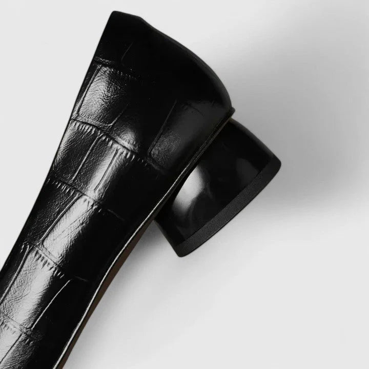 Women’s Croc-Effect Loafers