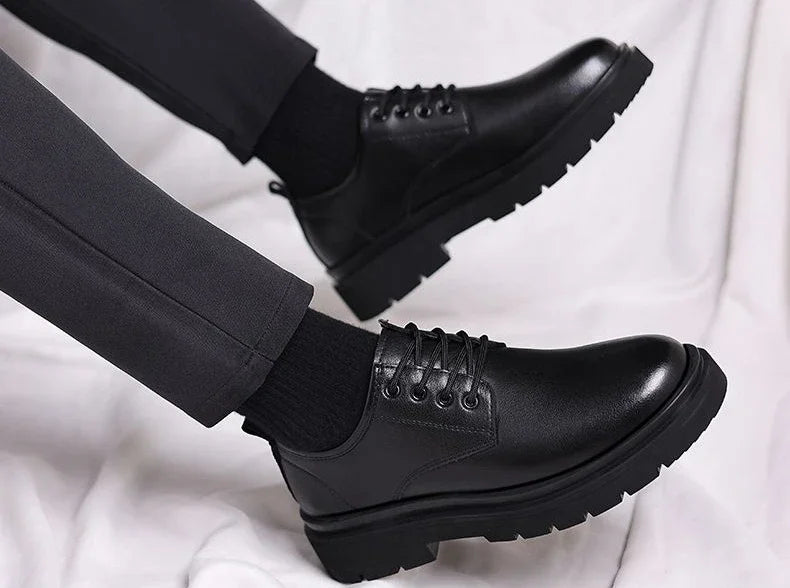 Men’s Classic Black Lace-Up Dress Shoes