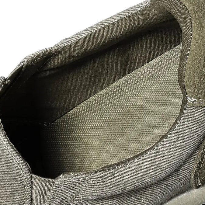 Men’s Lightweight Canvas Slip-On Comfort Shoes