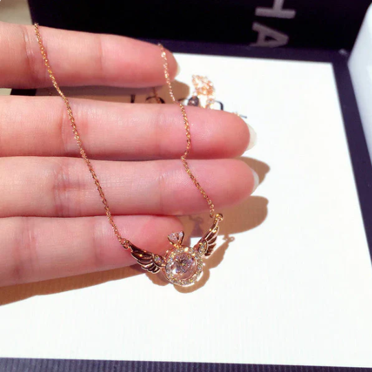Collier pendentif ailes d'ange gardien pour femme avec zircon cubique