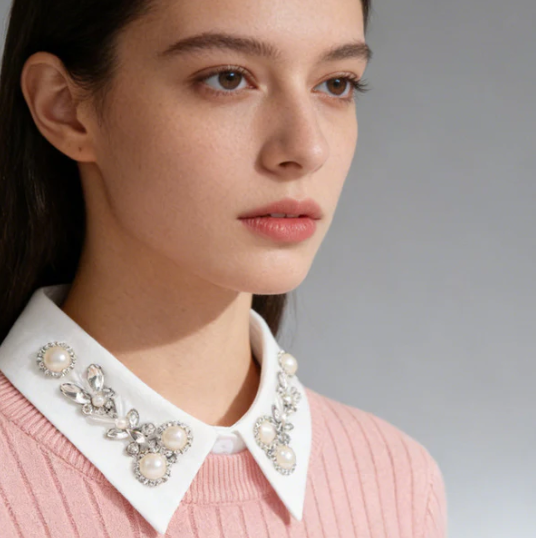 Women’s Detachable Pearl and Crystal Shirt Collar