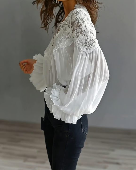 Women’s Floral Lace Scallop Neck Lantern Sleeve Blouse