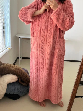 Women’s Coral Velvet Jacquard Nightgown with Pockets