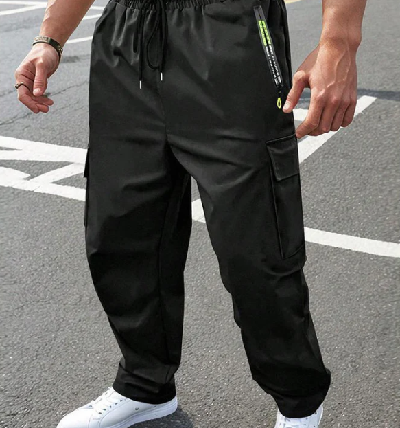 Men’s Lightweight Multi-Pocket Outdoor Cargo Trousers
