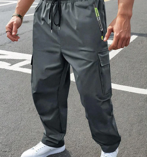 Men’s Lightweight Multi-Pocket Outdoor Cargo Trousers