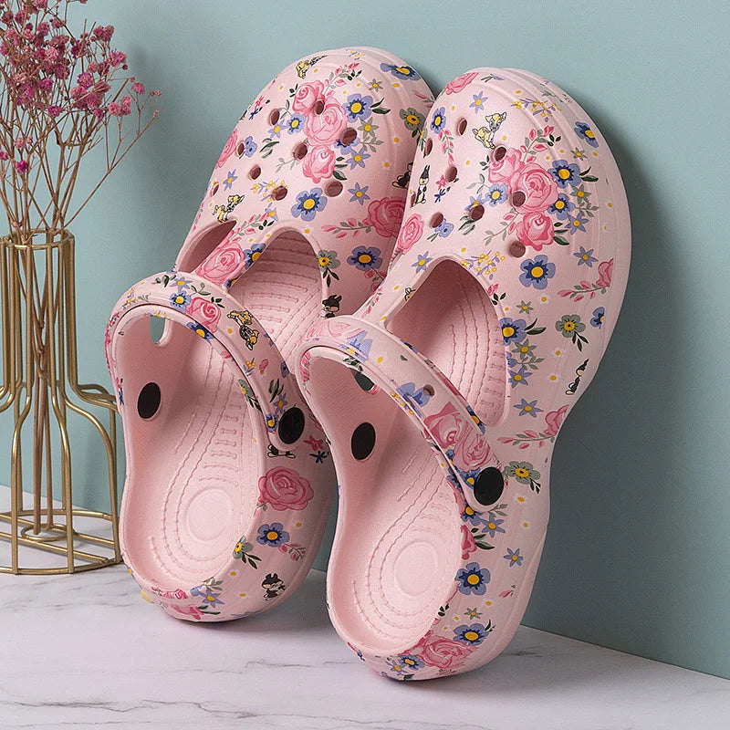 Wildflower Clogs – Lightweight Comfort for Every Occasion