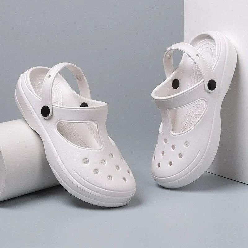 Wildflower Clogs – Lightweight Comfort for Every Occasion