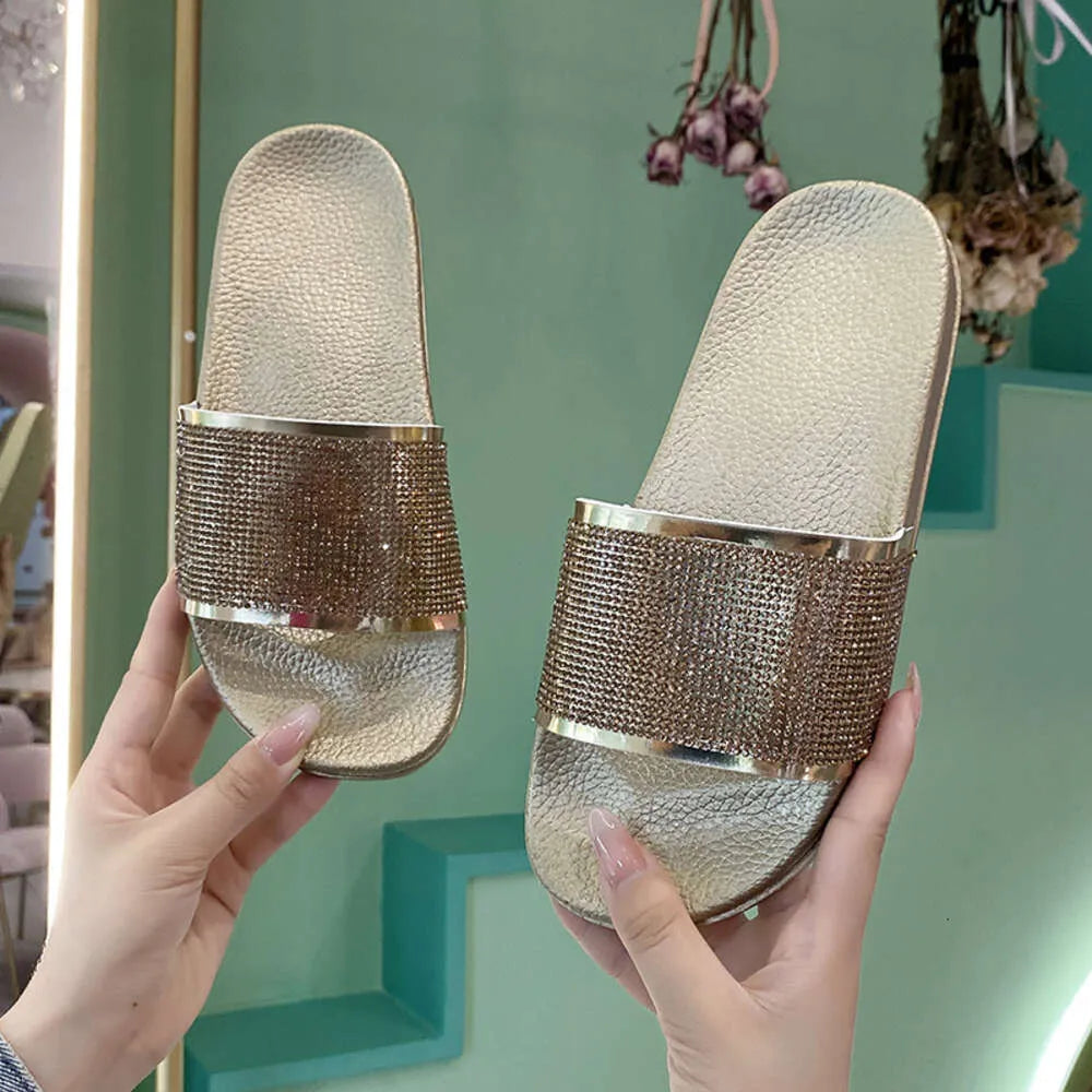 Women’s Rhinestone Patent-Effect Thick-Soled Slide Slippers