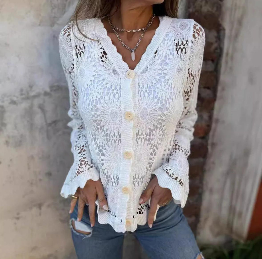 🌸Women's Lacy V-Neck Long Sleeved Top