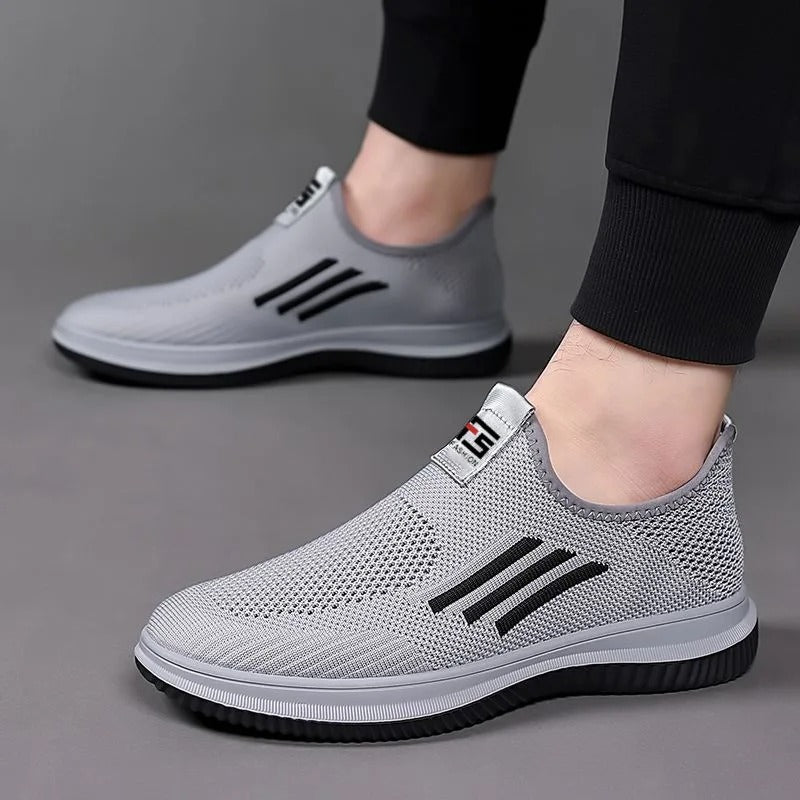 Men's Comfortable and Supportive Shoes