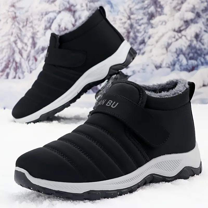 Men's Cozy Plush-Lined Snow Boots