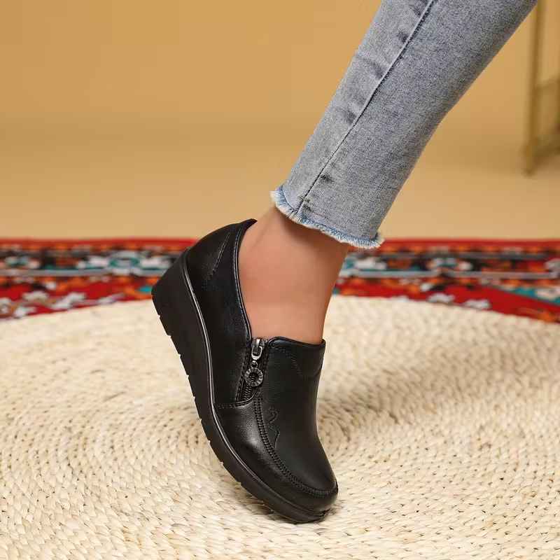 Women’s Embroidered Side-Zip Comfort Loafers