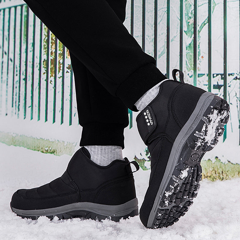 Men’s Fleece-Lined Waterproof Snow Boots with Wide Toe Fit