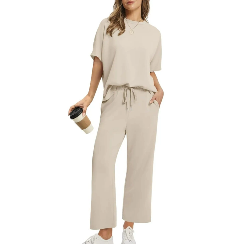 Women’s Relaxed Half-Sleeve Top and Ankle Trousers Set