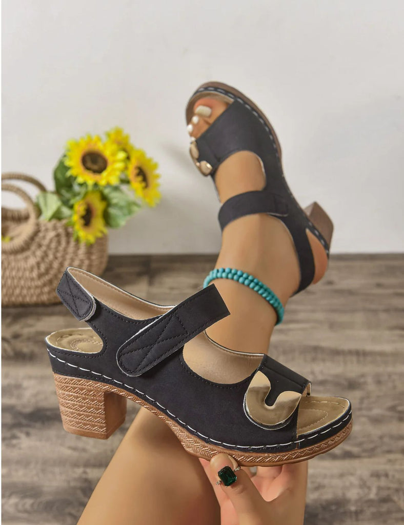 👡Open Toe Metal Buckle Chunky Heel Orthopaedic Sandals For Women