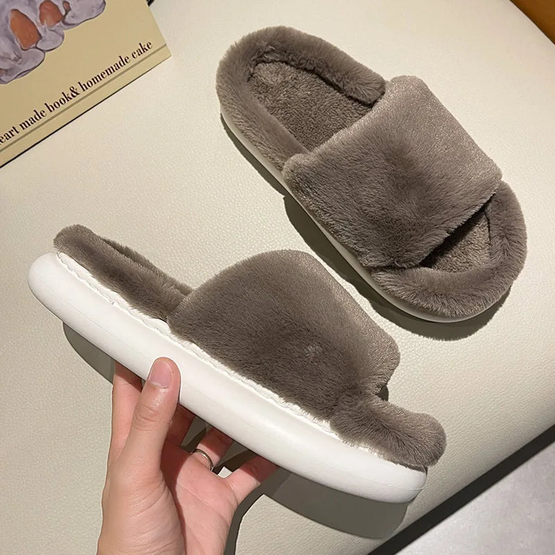 Platform Cozy Cloud Slippers