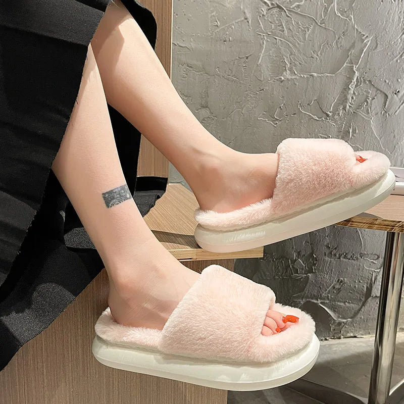 Platform Cozy Cloud Slippers