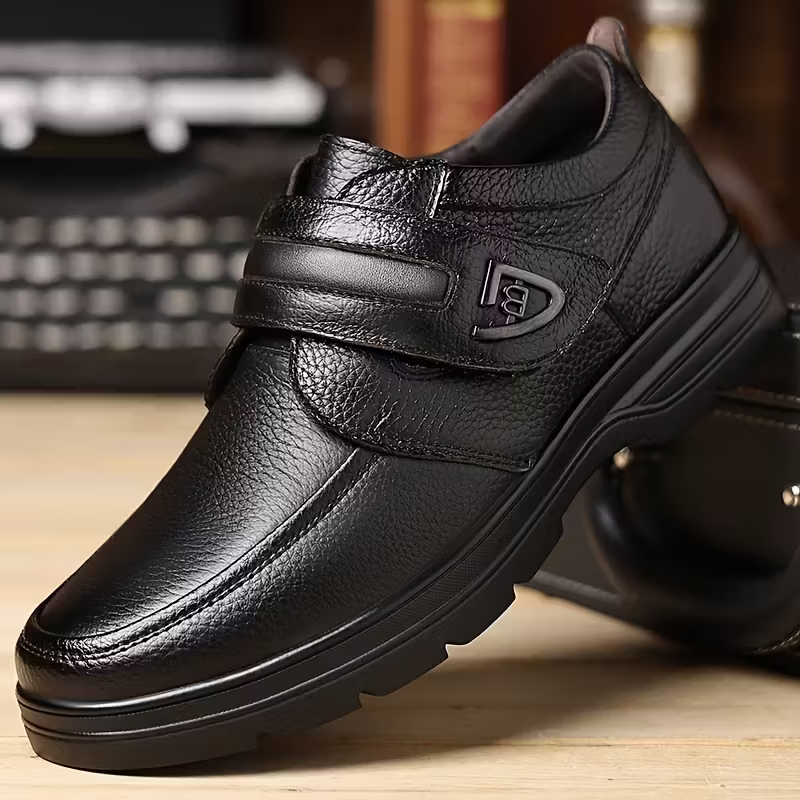 Men’s Retro Faux Leather Slip-On Loafers