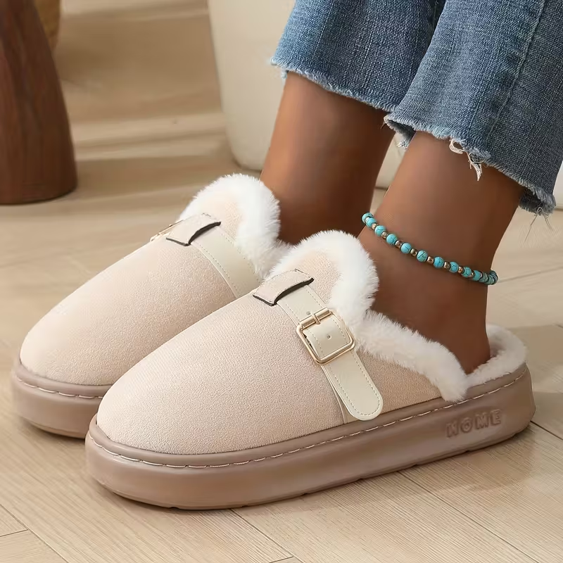 Women’s Cozy Fleece Slippers with Plush
