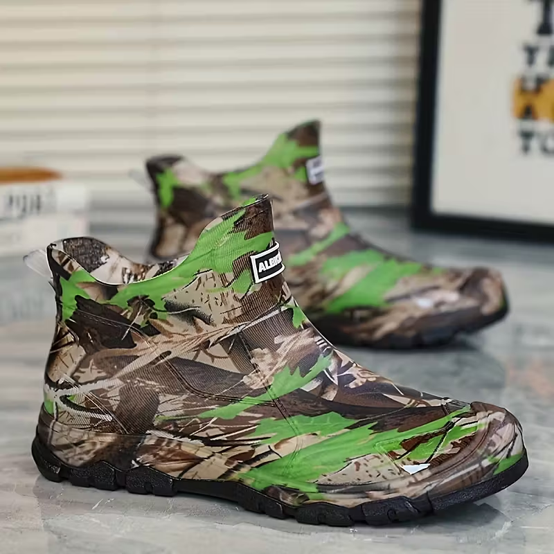 Men’s Camo Print Ankle Rain Boots